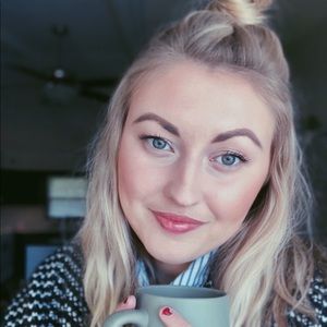 Meet your Posher, Alyce